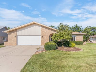 11687 Valley Brook Dr