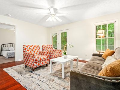 387 E Longleaf Dr