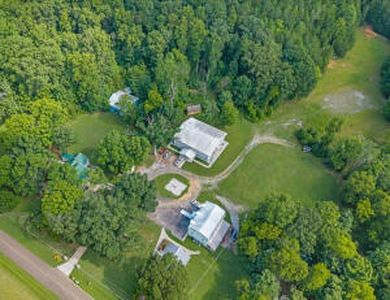 355/359 County Road 475