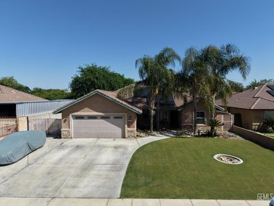 6744 Via Del Mar