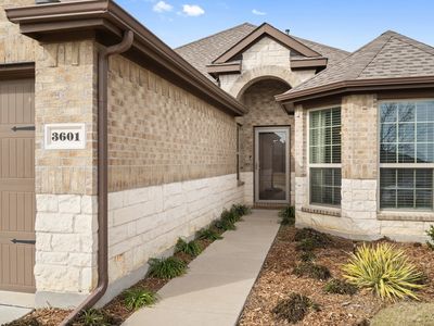 3601 Comal Dr