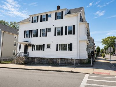 631 Walnut St