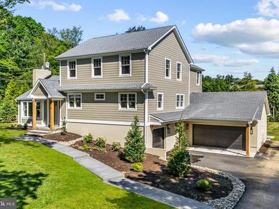 319 E Central Ave