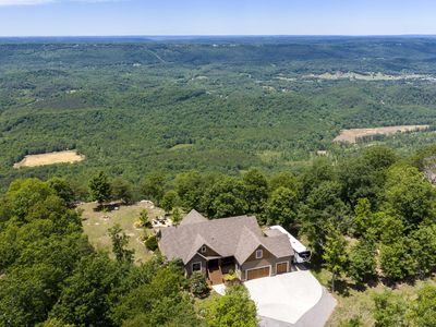 3099 Sunset Dr