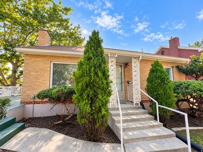 3085 Quincy Ave