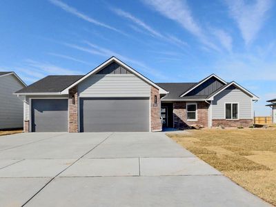 596 W Long Path Ct