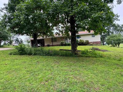 687 County Road 472