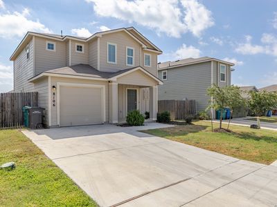 8106 Autares Square