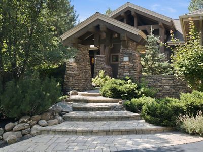 17094 Lady Caroline Dr