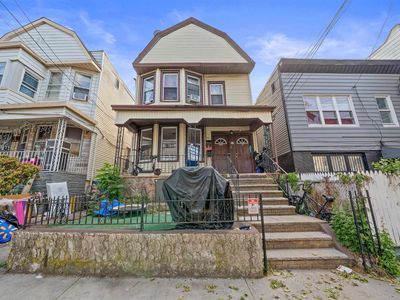 91 Woodlawn Ave