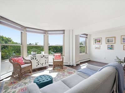 1425 W 28th St APT 322