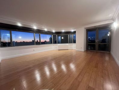 112-01 Queens Blvd #7H