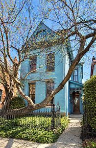 18 Potomac St