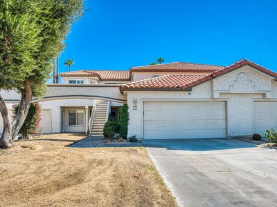 648 Vista Lago Cir N