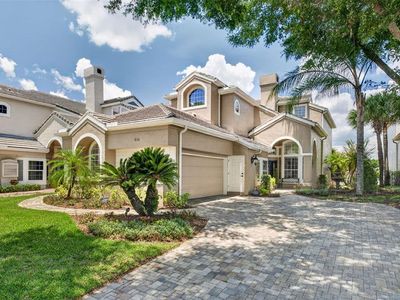 526 Devon Pl