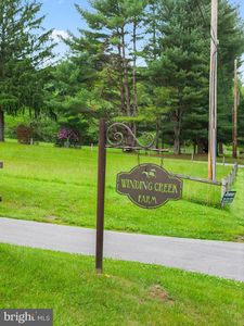 592 W Creek Rd