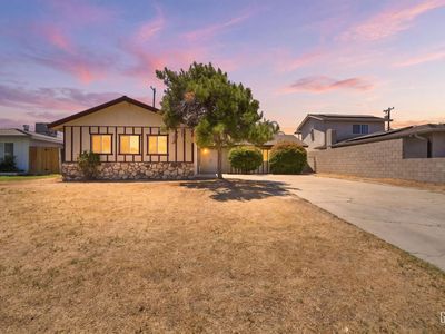5909 Webb Way