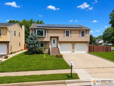 66 Edison Ave