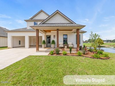102 Carriage Lakes Dr