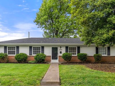 2404 Silverbrook Ave