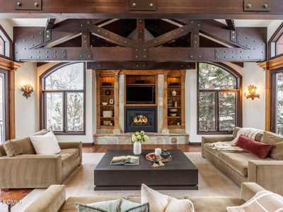 2406 Morning Star Ct