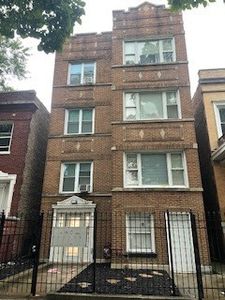 1504 S Hamlin Ave