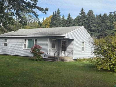 895 Cemetery Rd