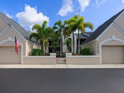 12090 Kelly Greens Blvd APT 111