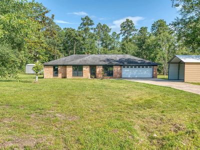 5824 Reeves Dr