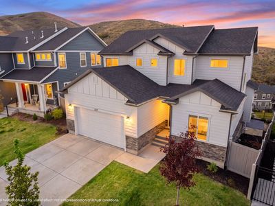 2137 W Northridge Dr