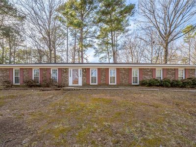 5710 Golden Pond Ave