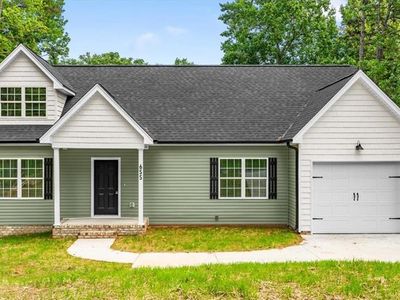 655 Woodland Cir
