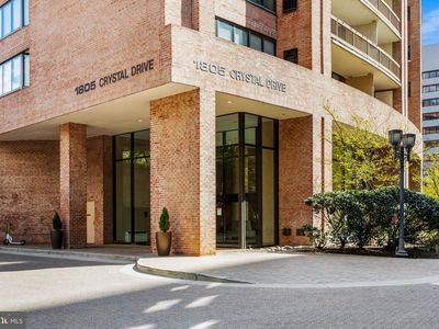 1805 Crystal Dr APT 1010S