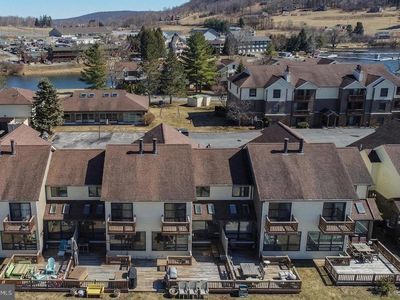 33 Ski Harbor Dr #33