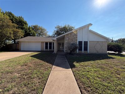 5700 Bermuda Dr
