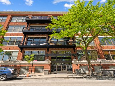 1040 W Adams St Unit 358