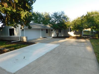 212 N Pinecrest Rd