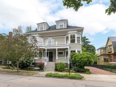 37 Carroll Street