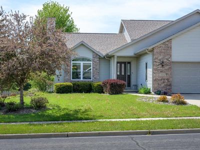 1106 Turnberry Court