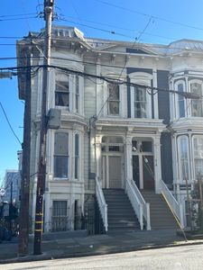 622 - 626 Buchanan Street