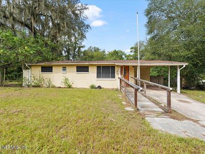 201 CANIS Drive W