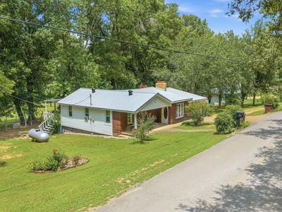 8120 Mount Carmel Rd
