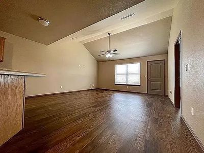 100/102 Foxglove St #100-102