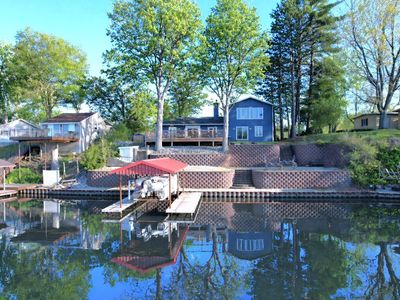 5162 E Quiet Water Ct