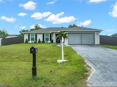 1307 SW 13th Ter