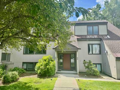 313 Brook Hollow