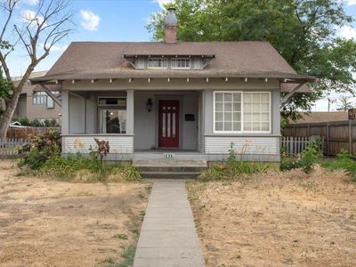 1017 W Kennewick Ave