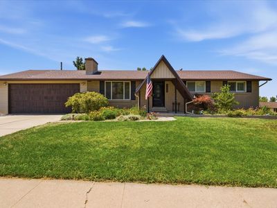 4407 S Vista Dr E