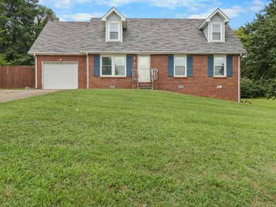 2301 Sherwood Hills Ct