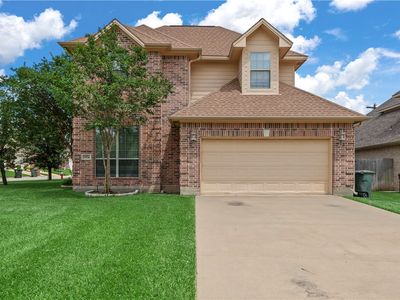 1904 Debbie Dr